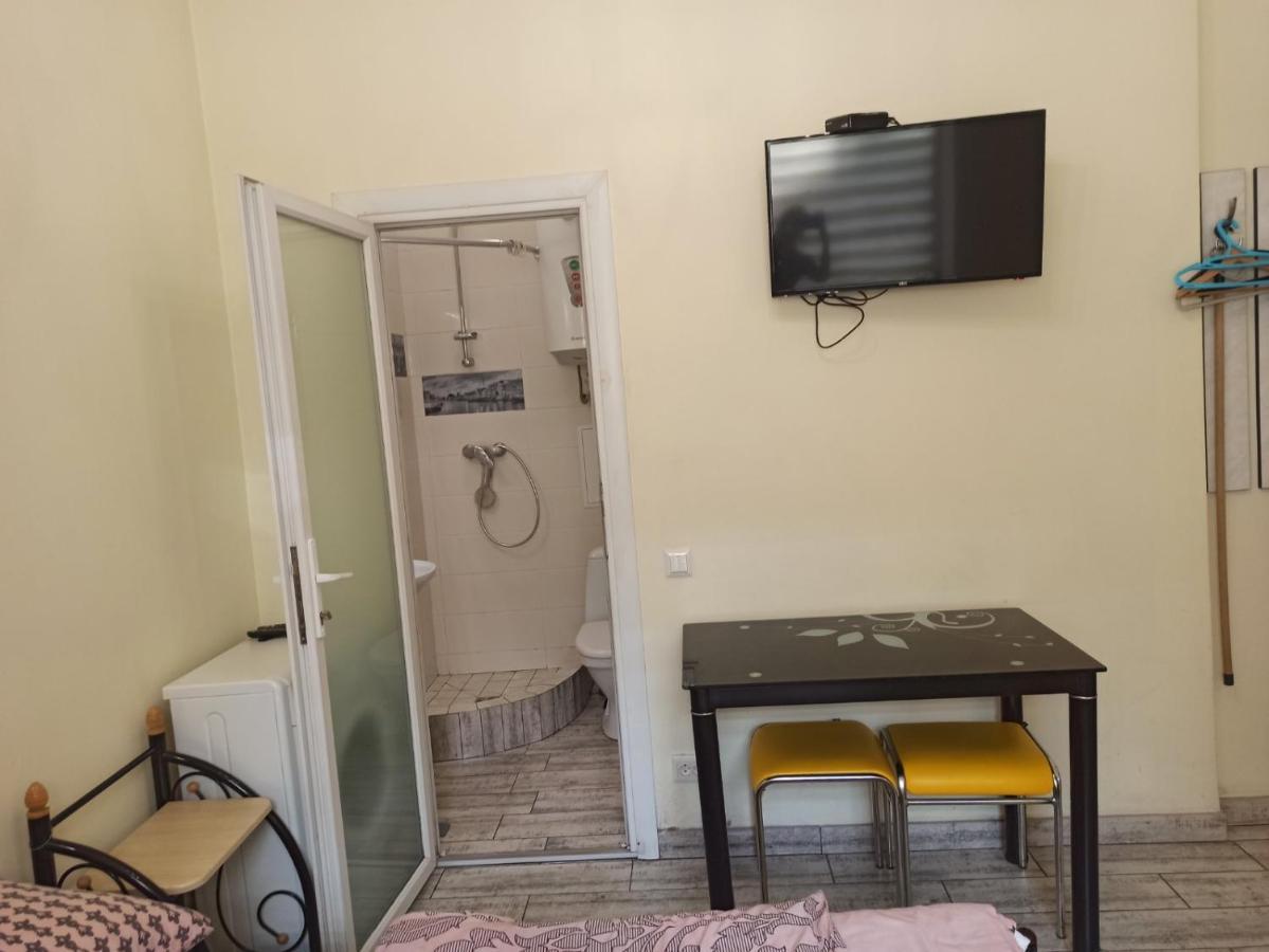 Smart Yellow Apartment-15 Хв Від Жд Вокзалу Львів Екстер'єр фото