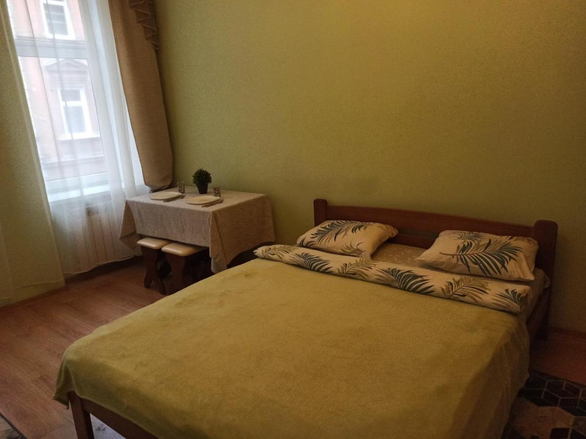 Smart Yellow Apartment-15 Хв Від Жд Вокзалу Львів Екстер'єр фото