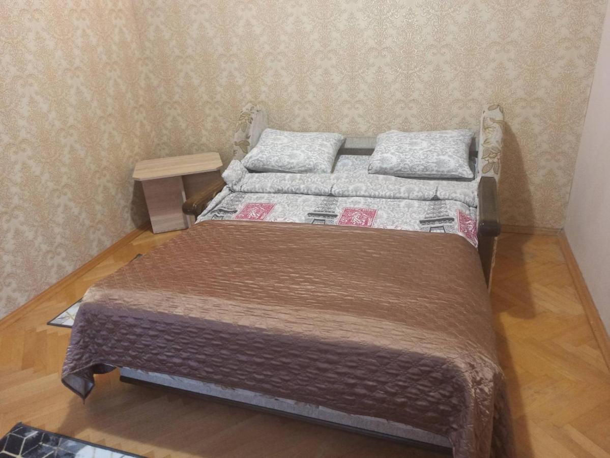 Smart Yellow Apartment-15 Хв Від Жд Вокзалу Львів Екстер'єр фото