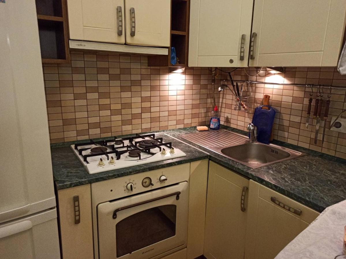 Smart Yellow Apartment-15 Хв Від Жд Вокзалу Львів Екстер'єр фото